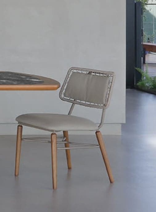 Cadeira Flora Chair