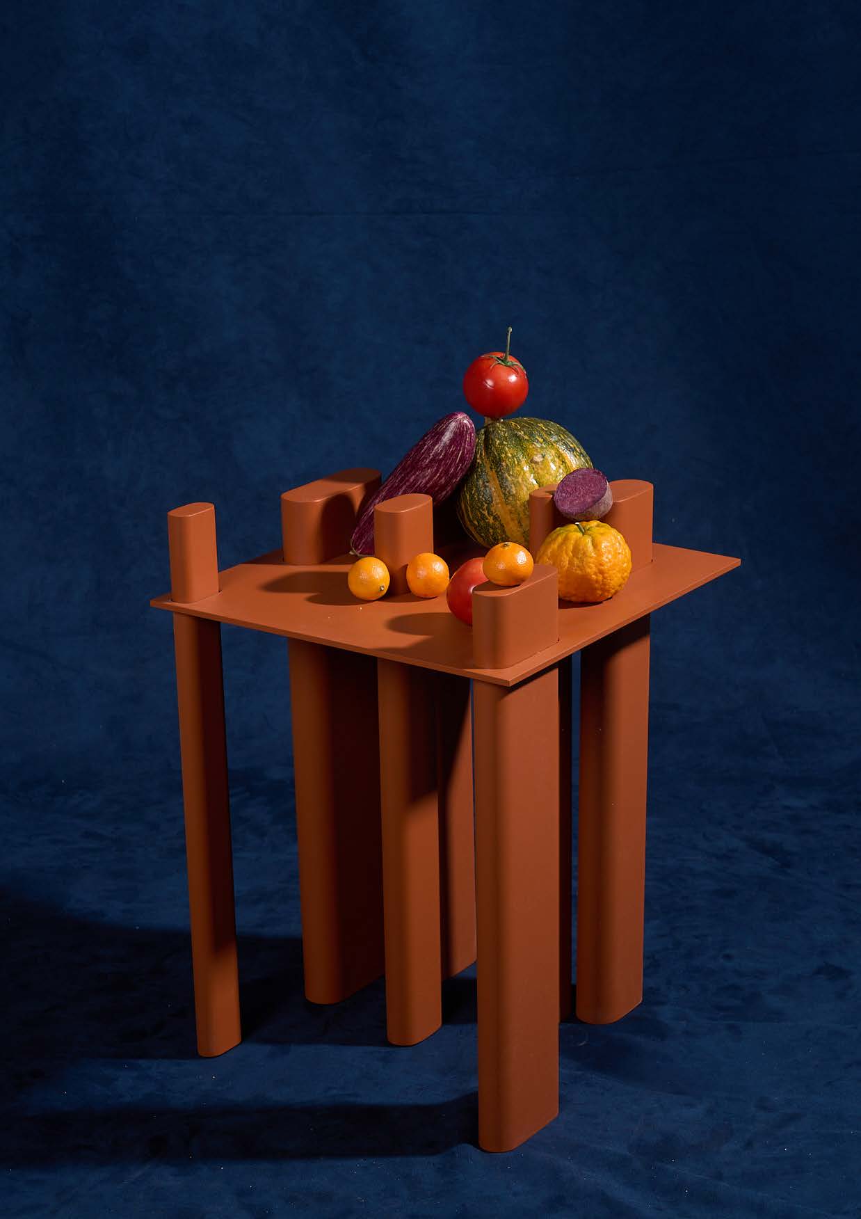 Mesa Elvira M